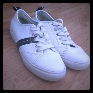 White Tommy Hilfiger shoe